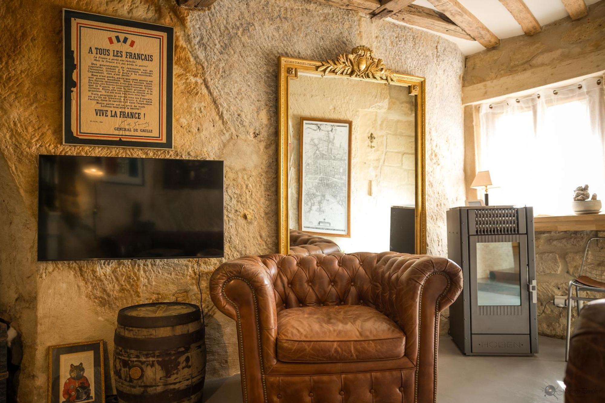 Appartamento Chez Millouz - Triplex Semi-Troglodyte Pontoise Esterno foto