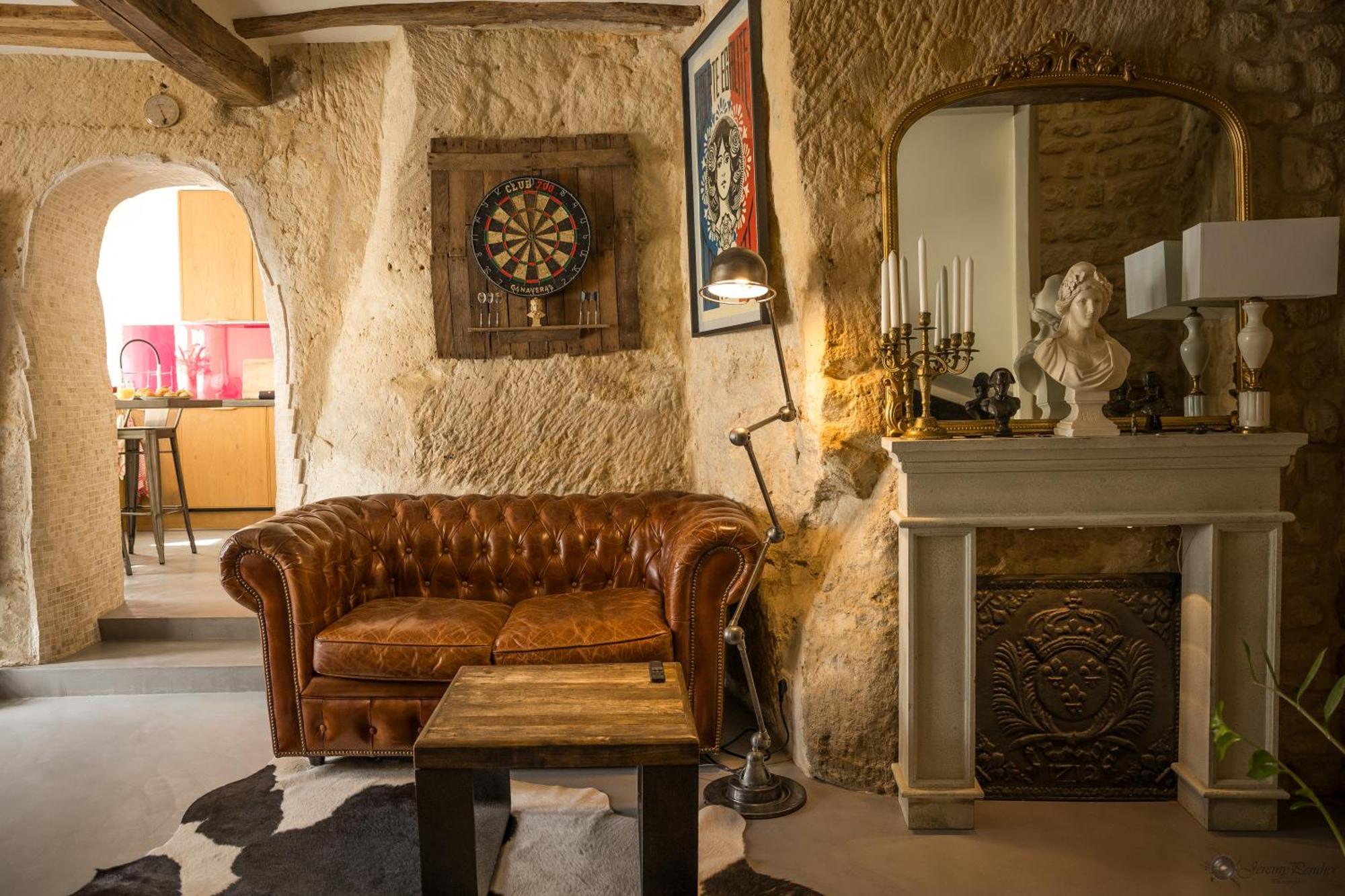 Appartamento Chez Millouz - Triplex Semi-Troglodyte Pontoise Esterno foto